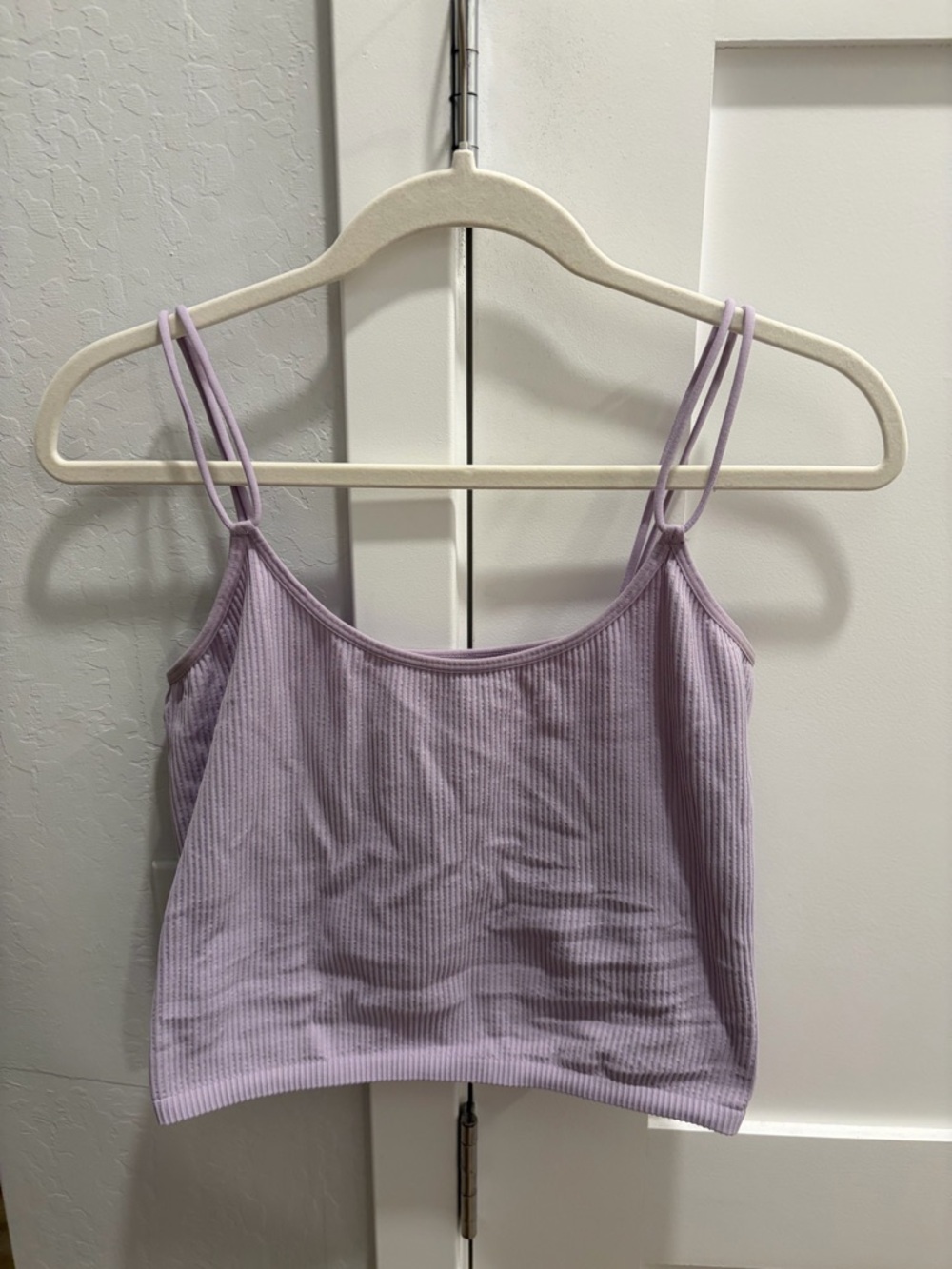 Gianni Bini Lilac Ribbed Spaghetti Strap Crop Top